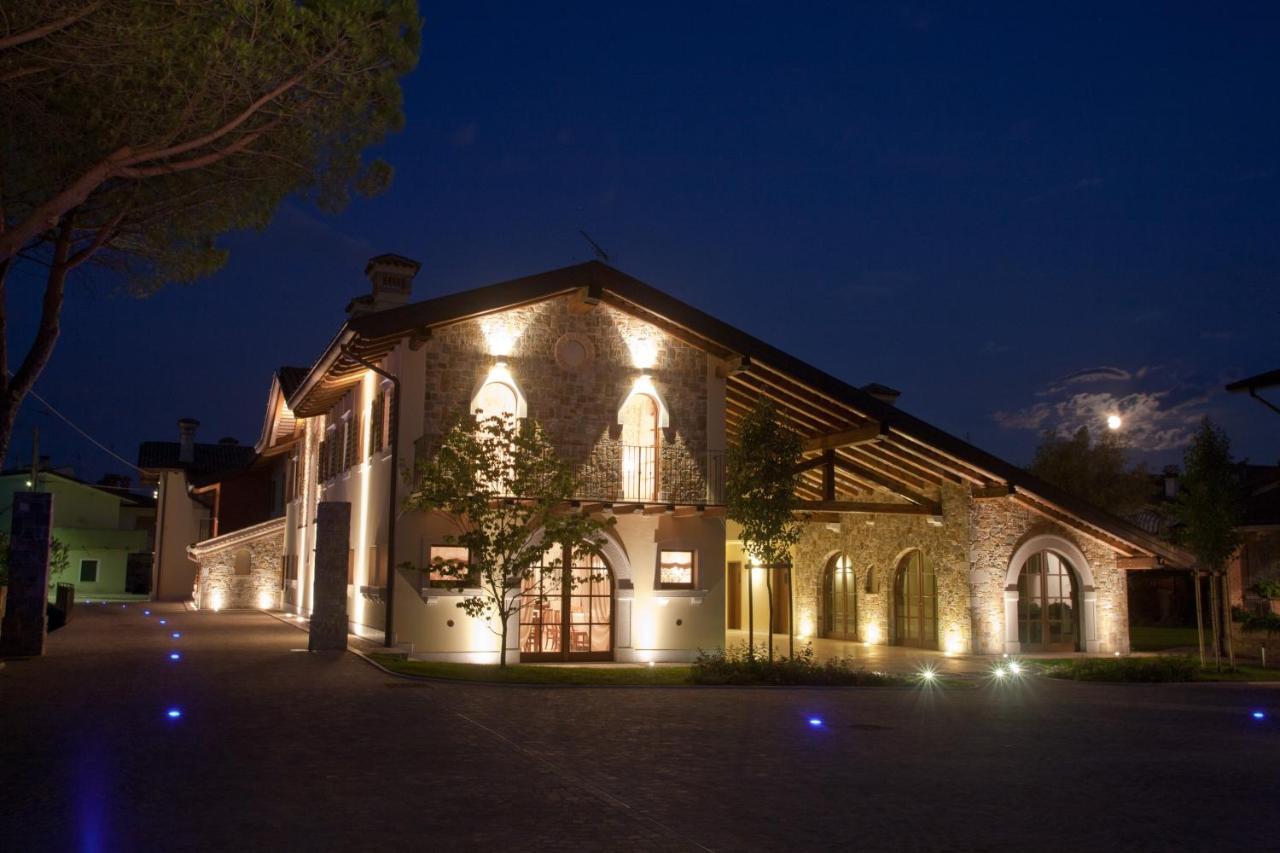 Wine Resort Luisa Mariano del Friuli 外观 照片